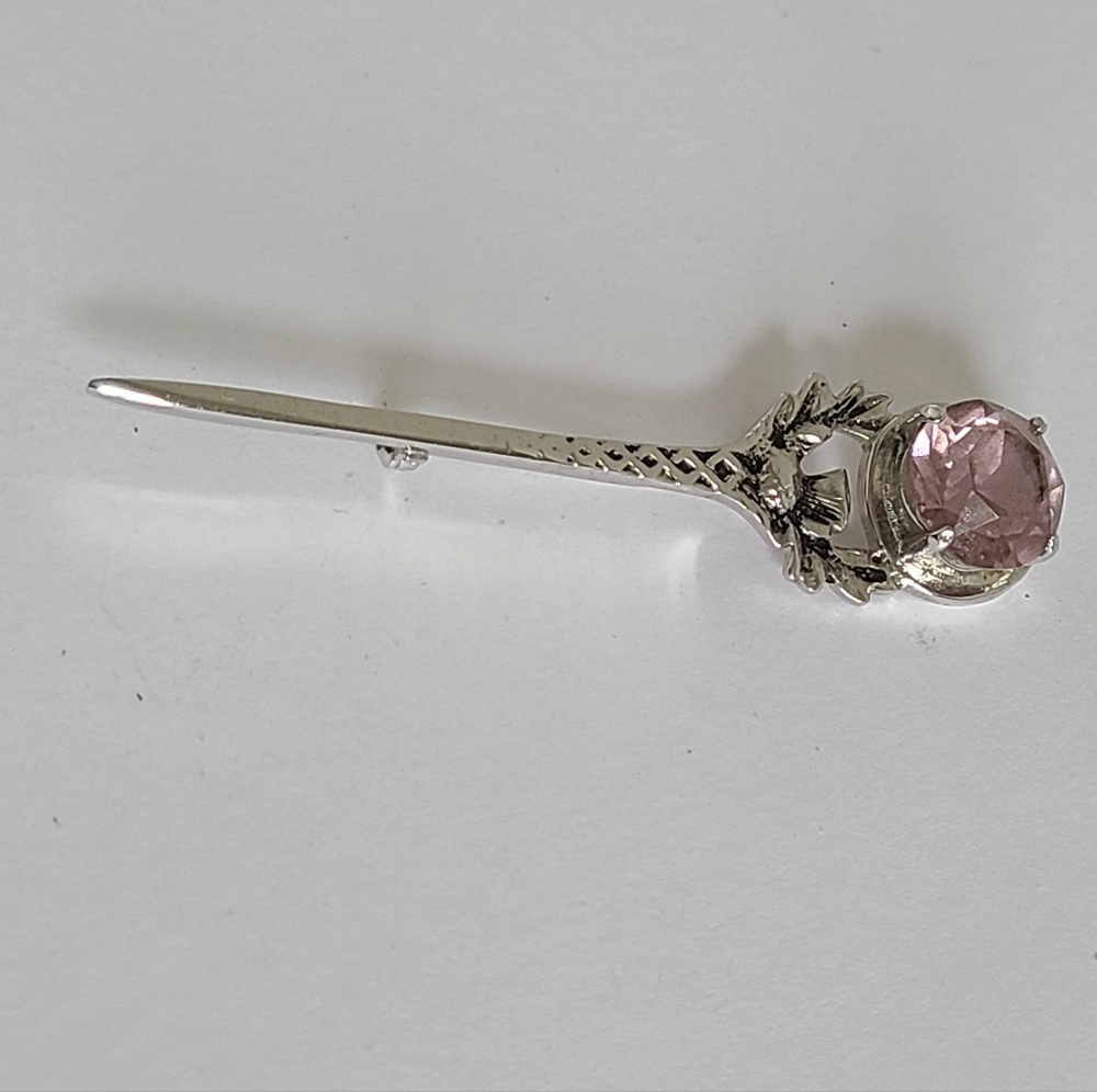 Vintage Silver Tone Pink Amethyst Glass Scottish Thistle Sword Kilt Brooch Pin - Picture 4 of 12